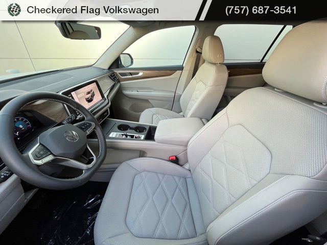 New 2026 Volkswagen Atlas SE image 2