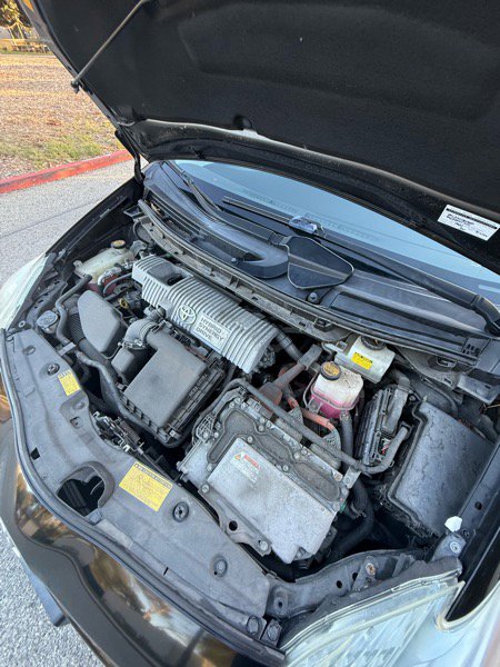 Used 2010 Toyota Prius Three image 16