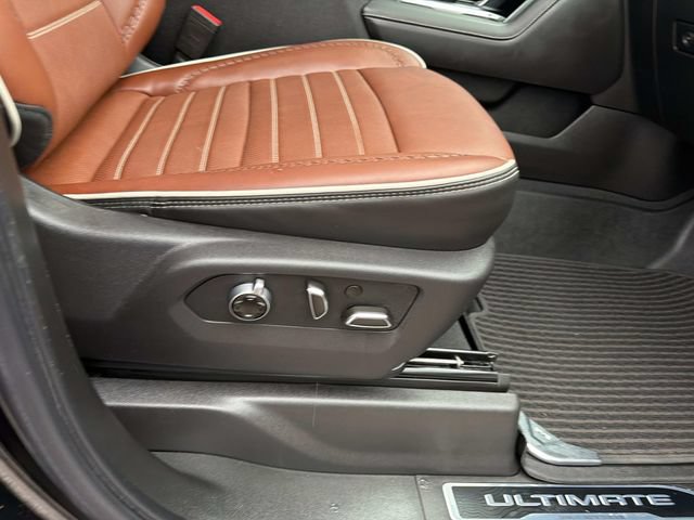 Used 2024 GMC Sierra 1500 Denali Ultimate AWD/4WD image 16