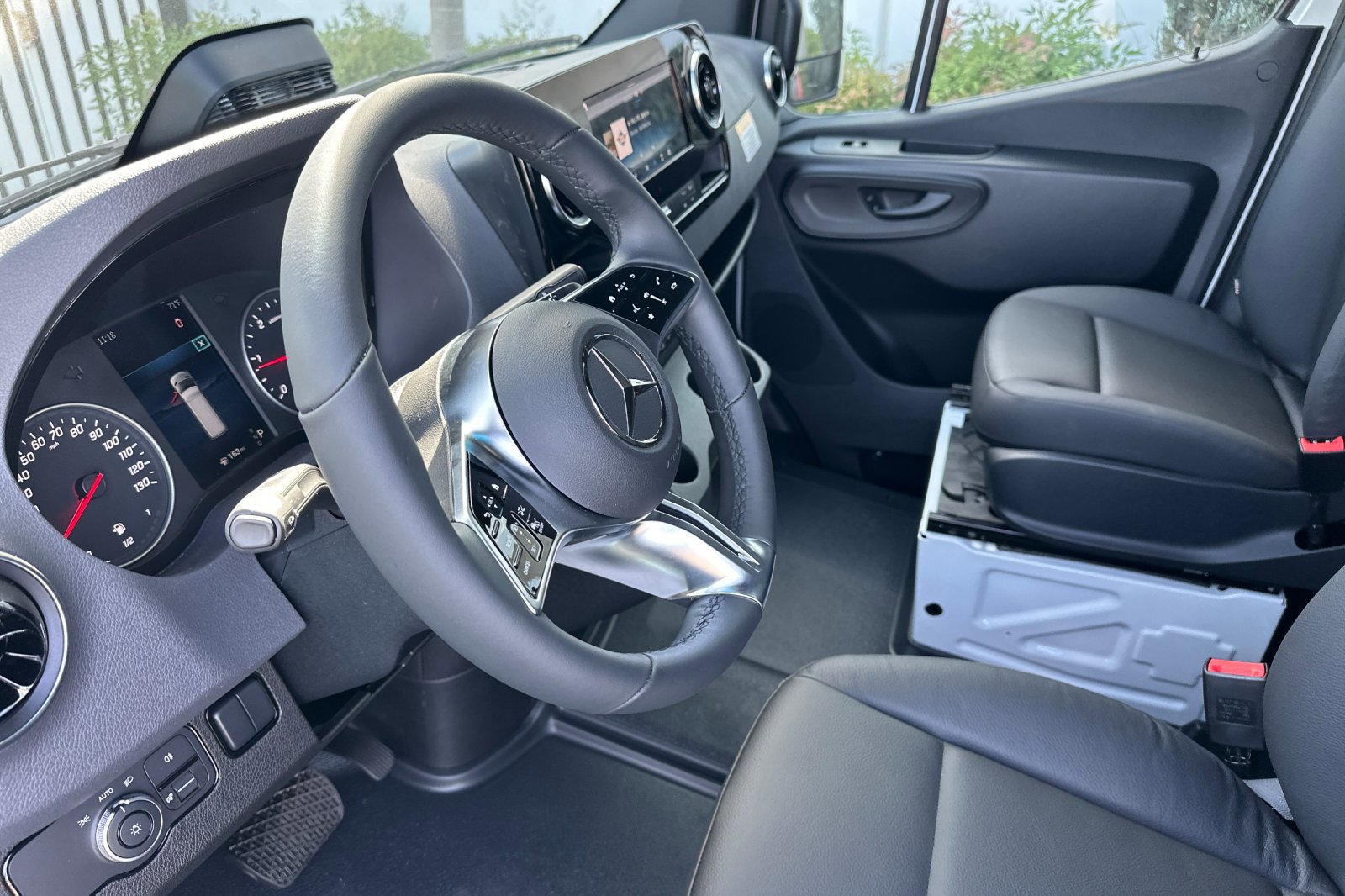 New 2026 Mercedes-Benz Sprinter 2500 image 10