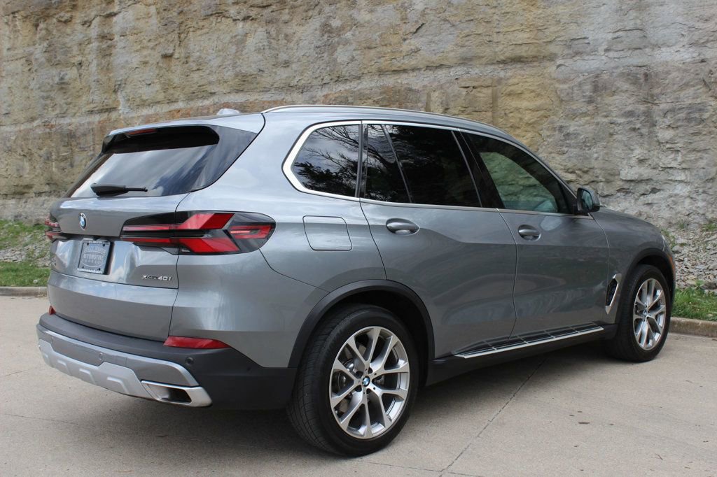 Used 2025 BMW X5 xDrive40i image 7