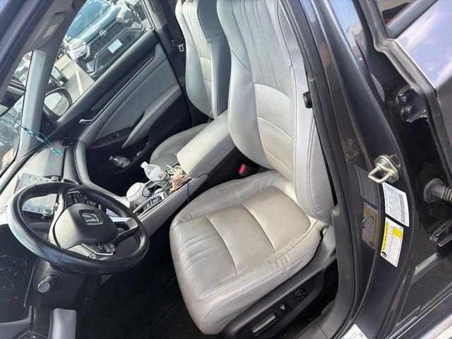 Used 2018 Honda Accord EX-L image 7