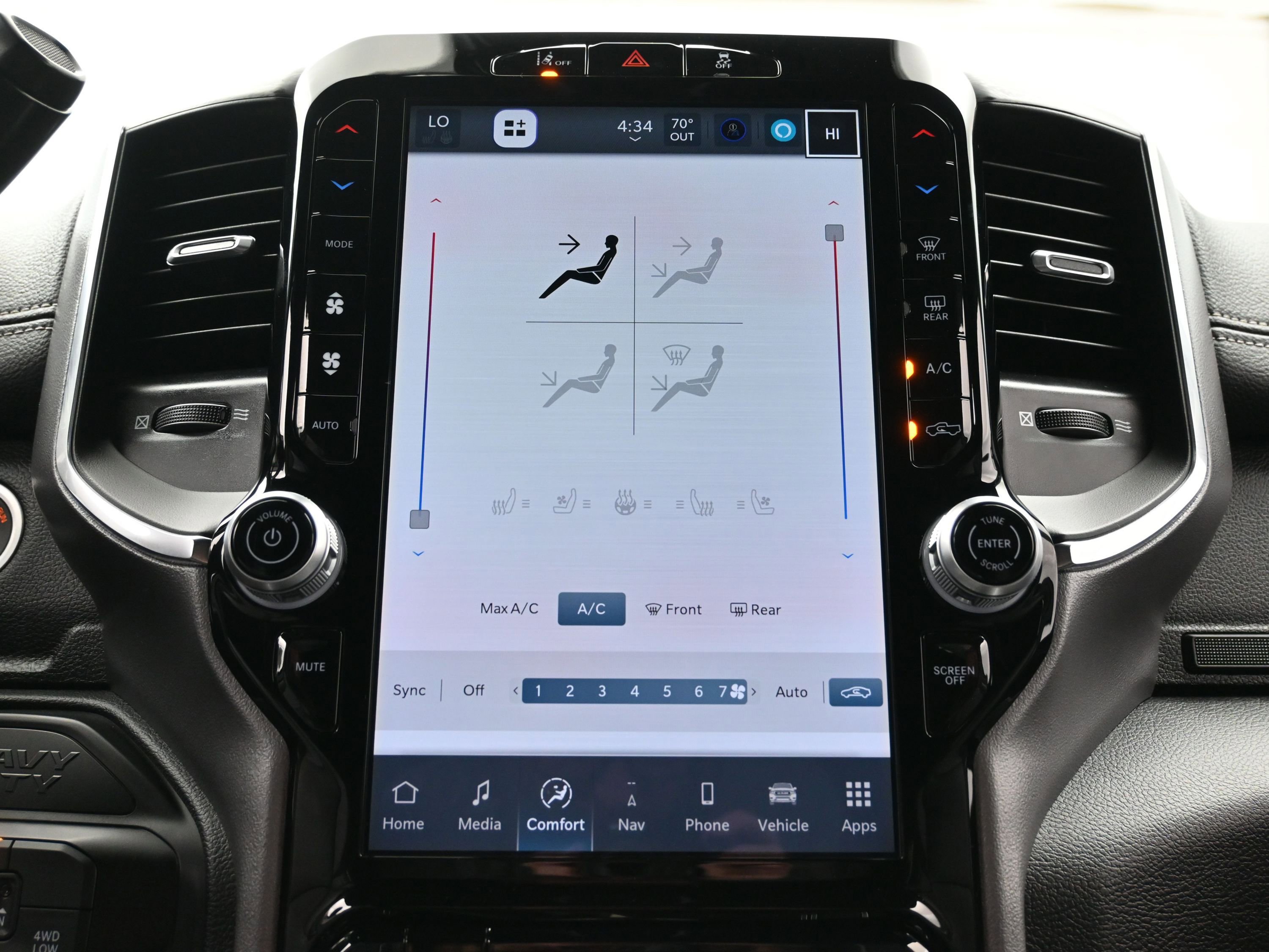 Used 2025 RAM 3500 Laramie w/ Night Edition image 37