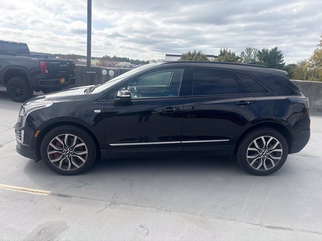 Used 2023 Cadillac XT5 Sportv w/ Platinum Package AWD/4WD image 2