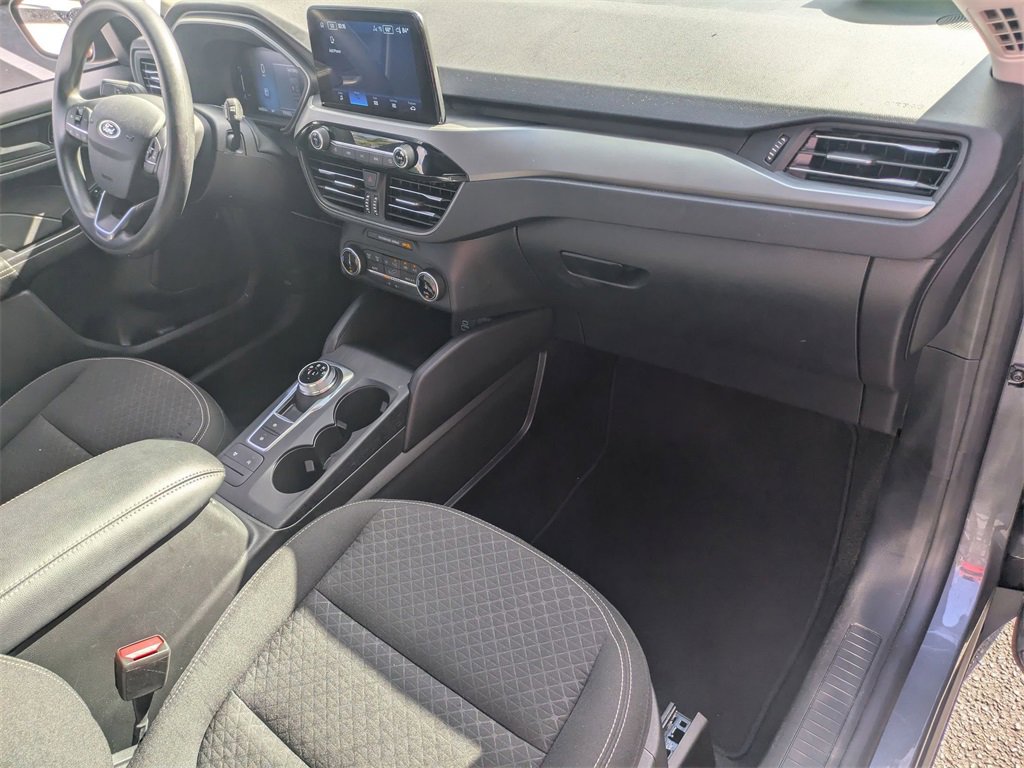 Used 2025 Ford Escape Active image 32