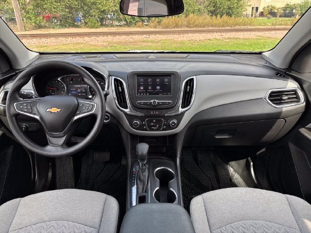 Used 2024 Chevrolet Equinox LS w/ LS Convenience Package AWD/4WD image 12