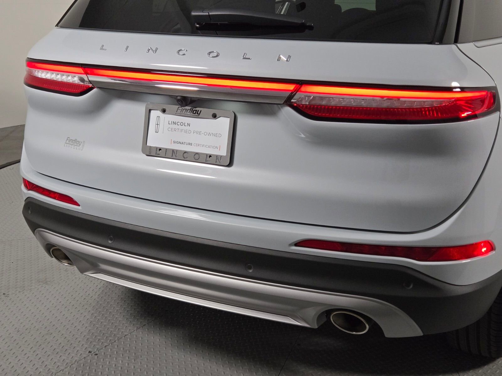Certified 2025 Lincoln Corsair FWD image 5