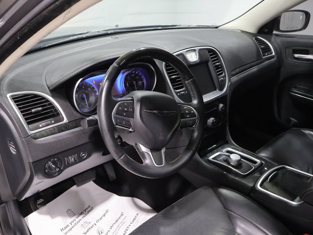 Used 2016 Chrysler 300 C AWD/4WD image 15