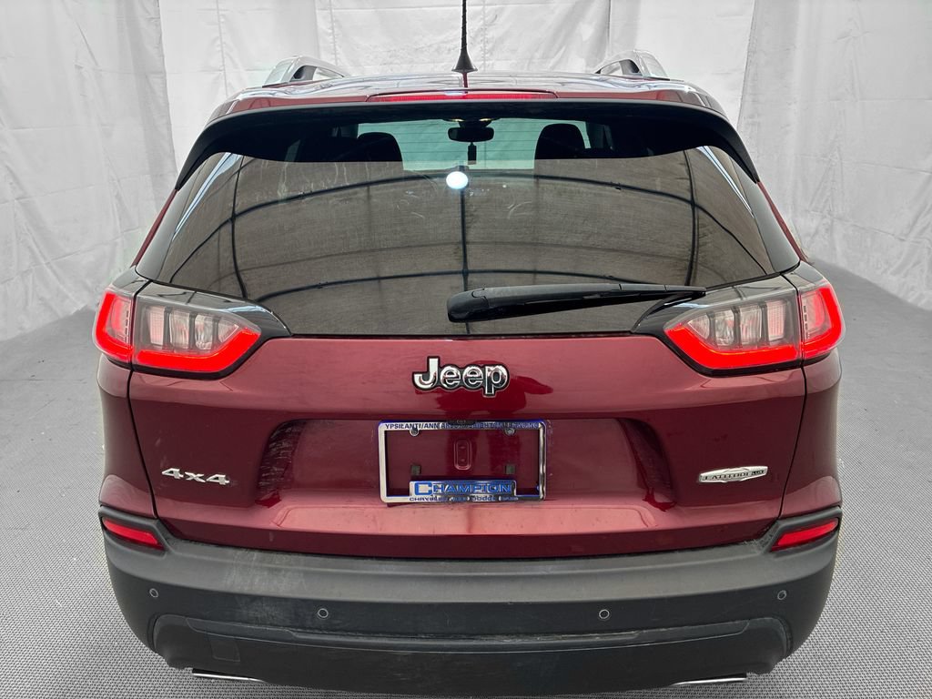 Used 2021 Jeep Cherokee Latitude Lux AWD/4WD image 4