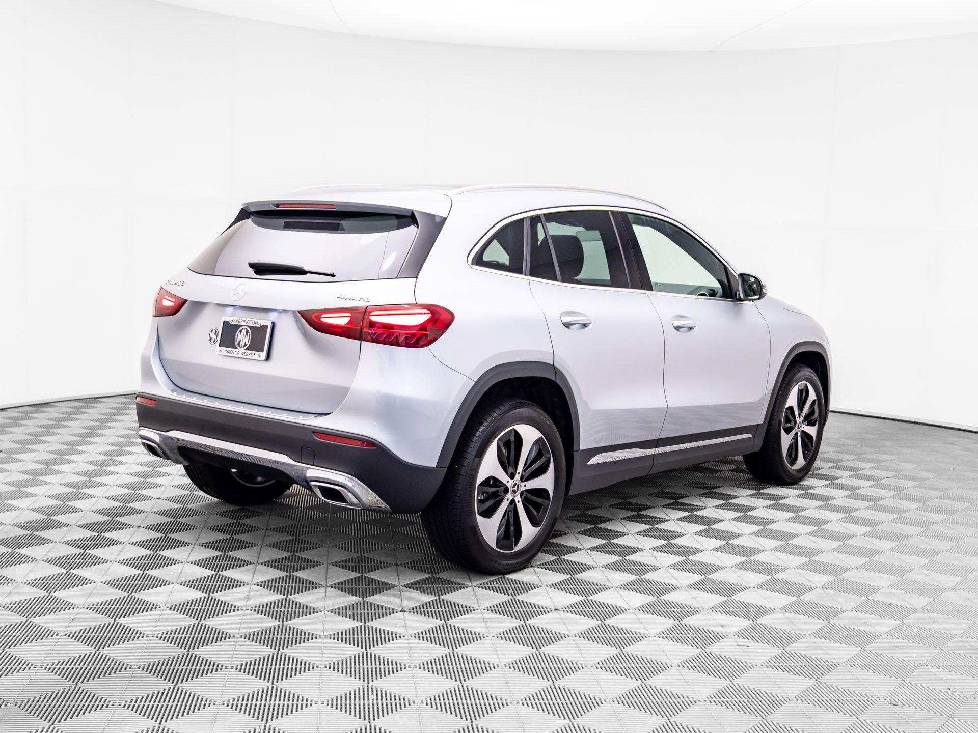 New 2026 Mercedes-Benz GLA 250 4MATIC image 5