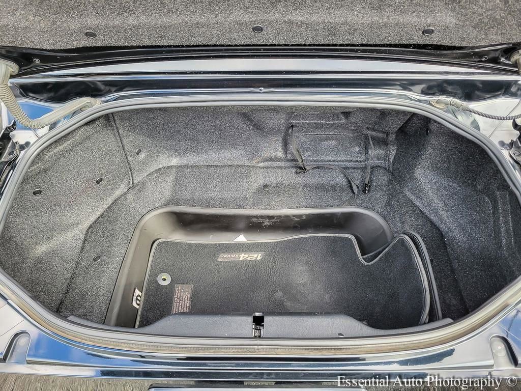 Used 2018 FIAT 124 Spider Abarth w/ Convenience Group image 23