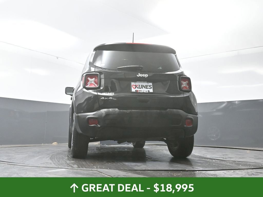 Used 2023 Jeep Renegade Latitude AWD/4WD image 55