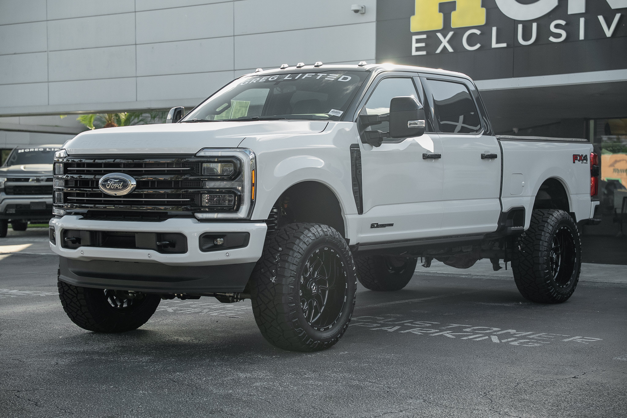 Used 2025 Ford F250 Platinum AWD/4WD image 12