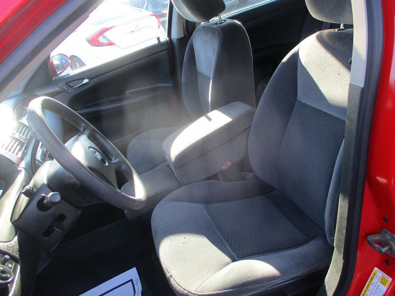 Used 2009 Chevrolet Impala LT image 5