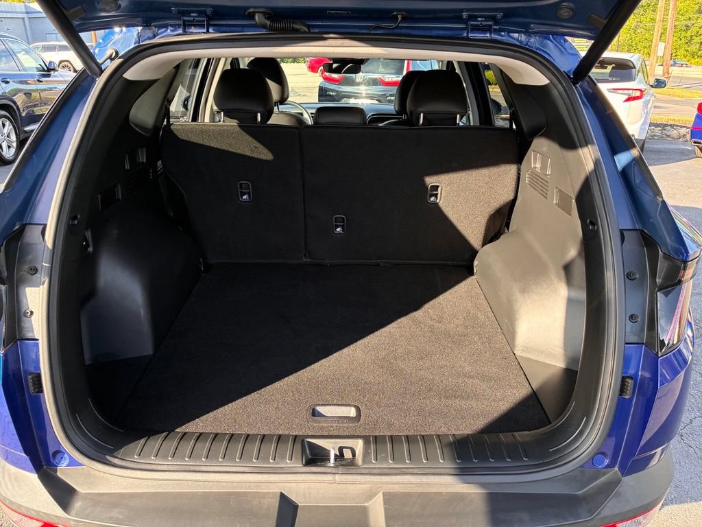 Used 2023 Hyundai Tucson SEL w/ Convenience Package AWD/4WD image 12