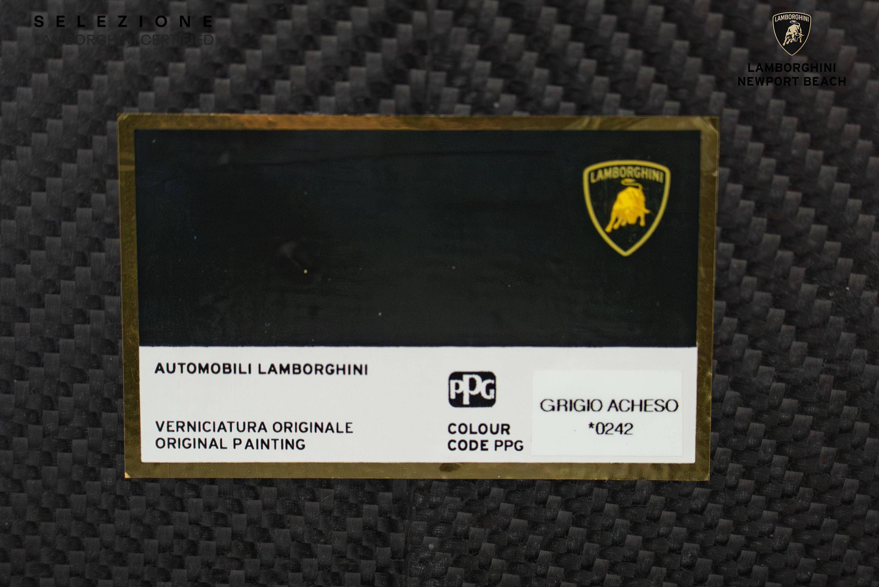 Used 2024 Lamborghini Revuelto image 39