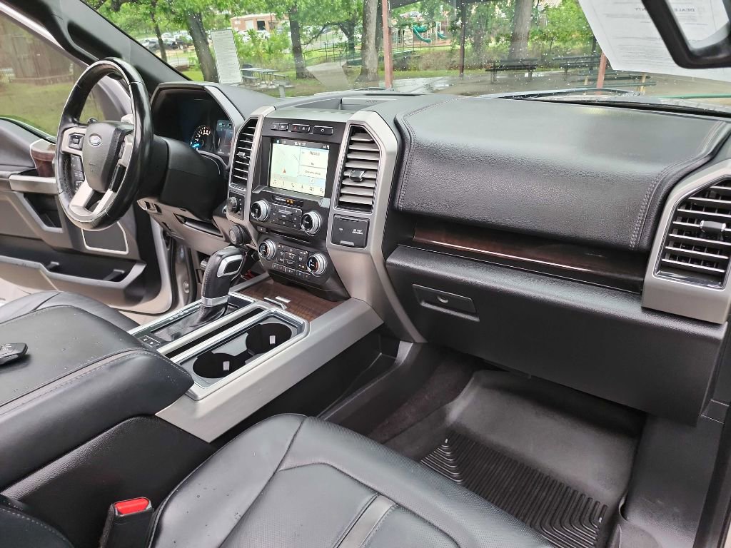 Used 2017 Ford F150 Platinum w/ Equipment Group 701A Luxury AWD/4WD image 50