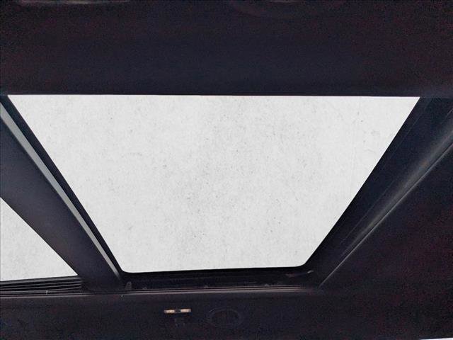 Used 2020 Ford Explorer ST image 24