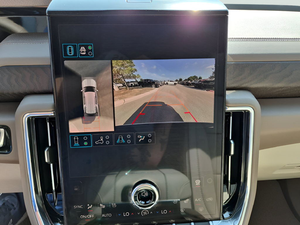 New 2026 GMC Yukon Denali w/ Sun & Power Step Package AWD/4WD image 26