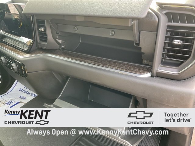 Used 2023 Chevrolet Silverado 1500 LT image 22