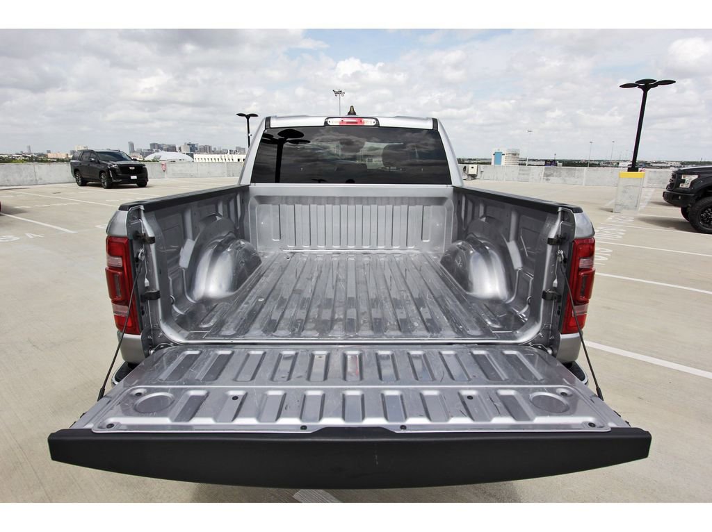 Used 2024 RAM 1500 Laramie image 28