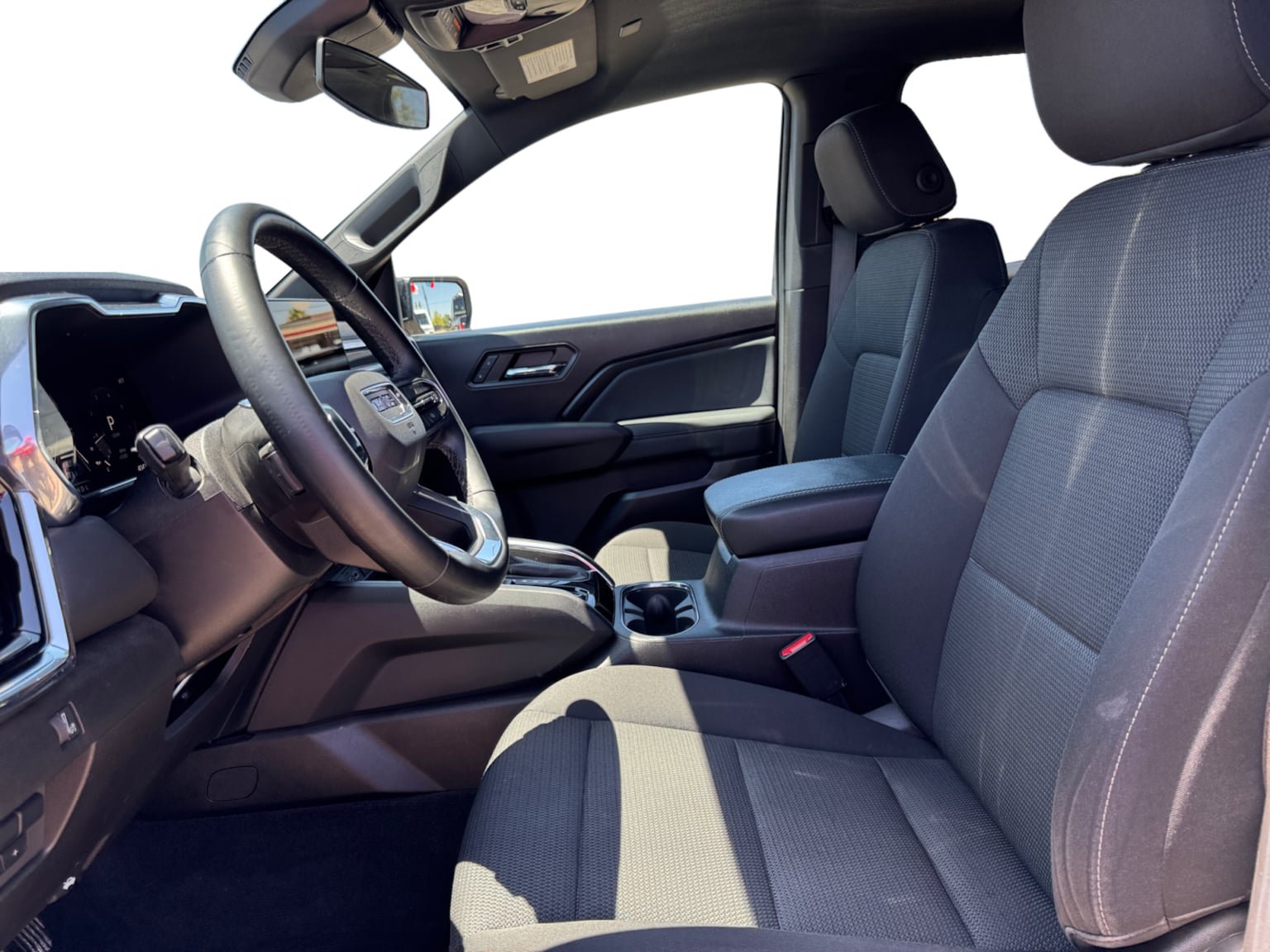 Used 2024 GMC Canyon Elevation w/ Trailering Package RWD image 10