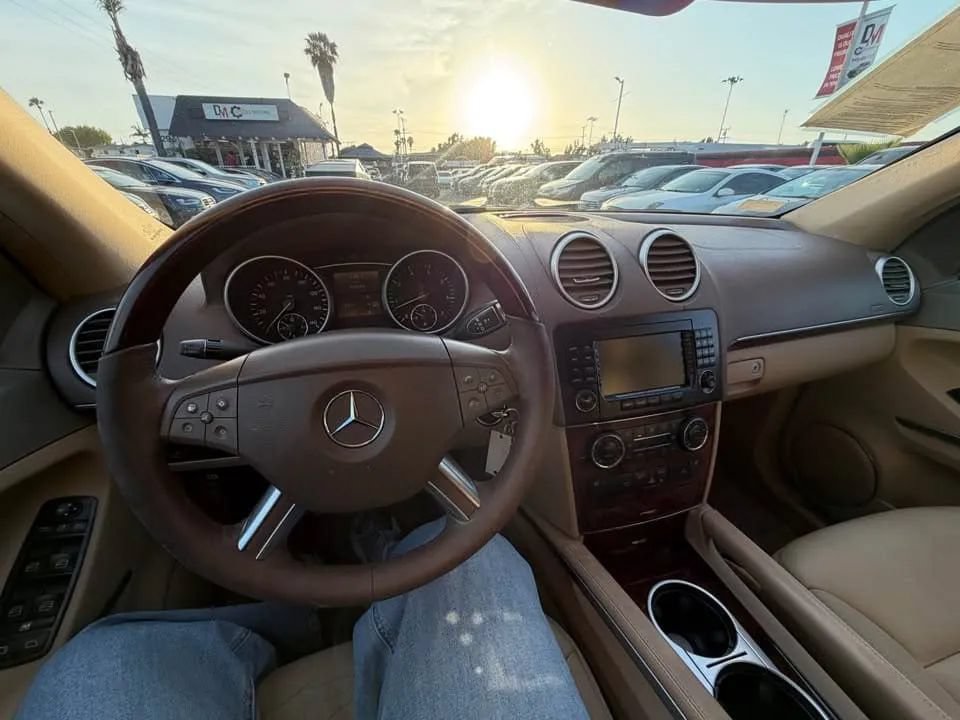 Used 2008 Mercedes-Benz GL 550 4MATIC image 11