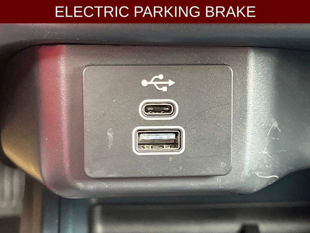 Used 2025 Ford Maverick XL image 11