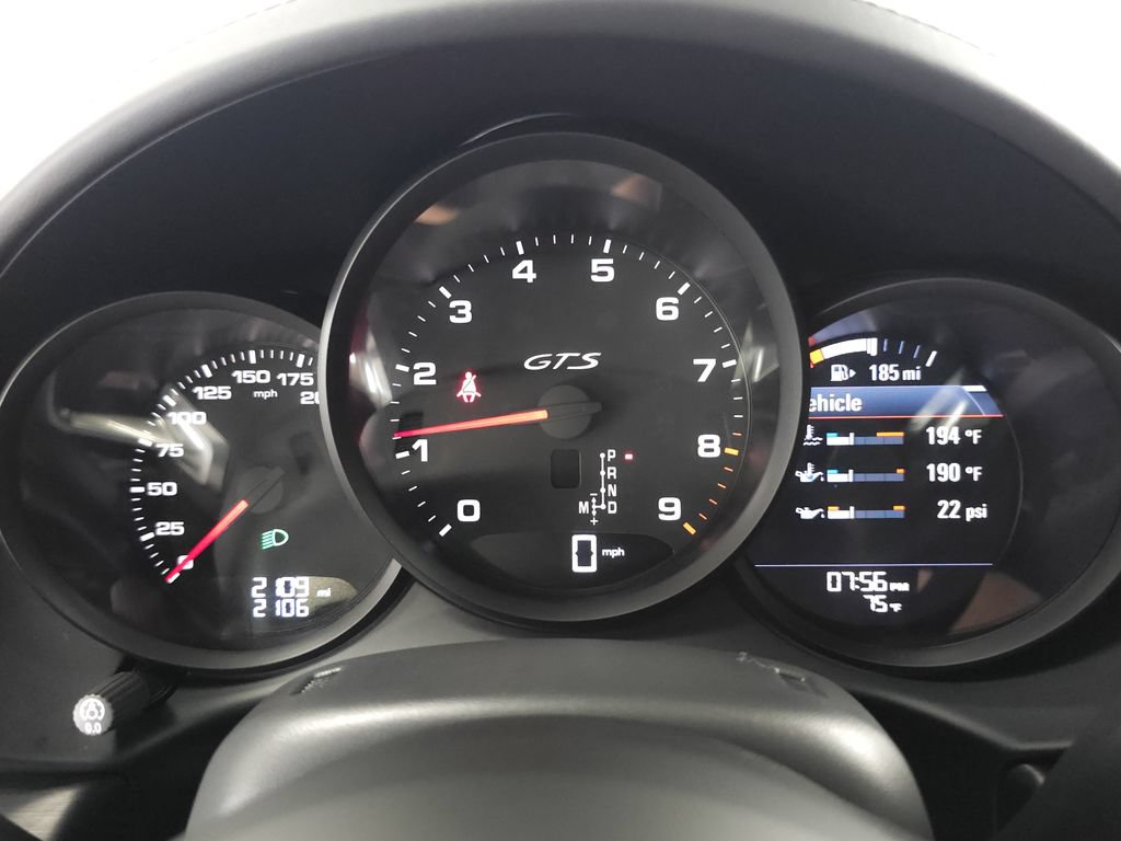 Used 2022 Porsche 718 Cayman GTS RWD image 13