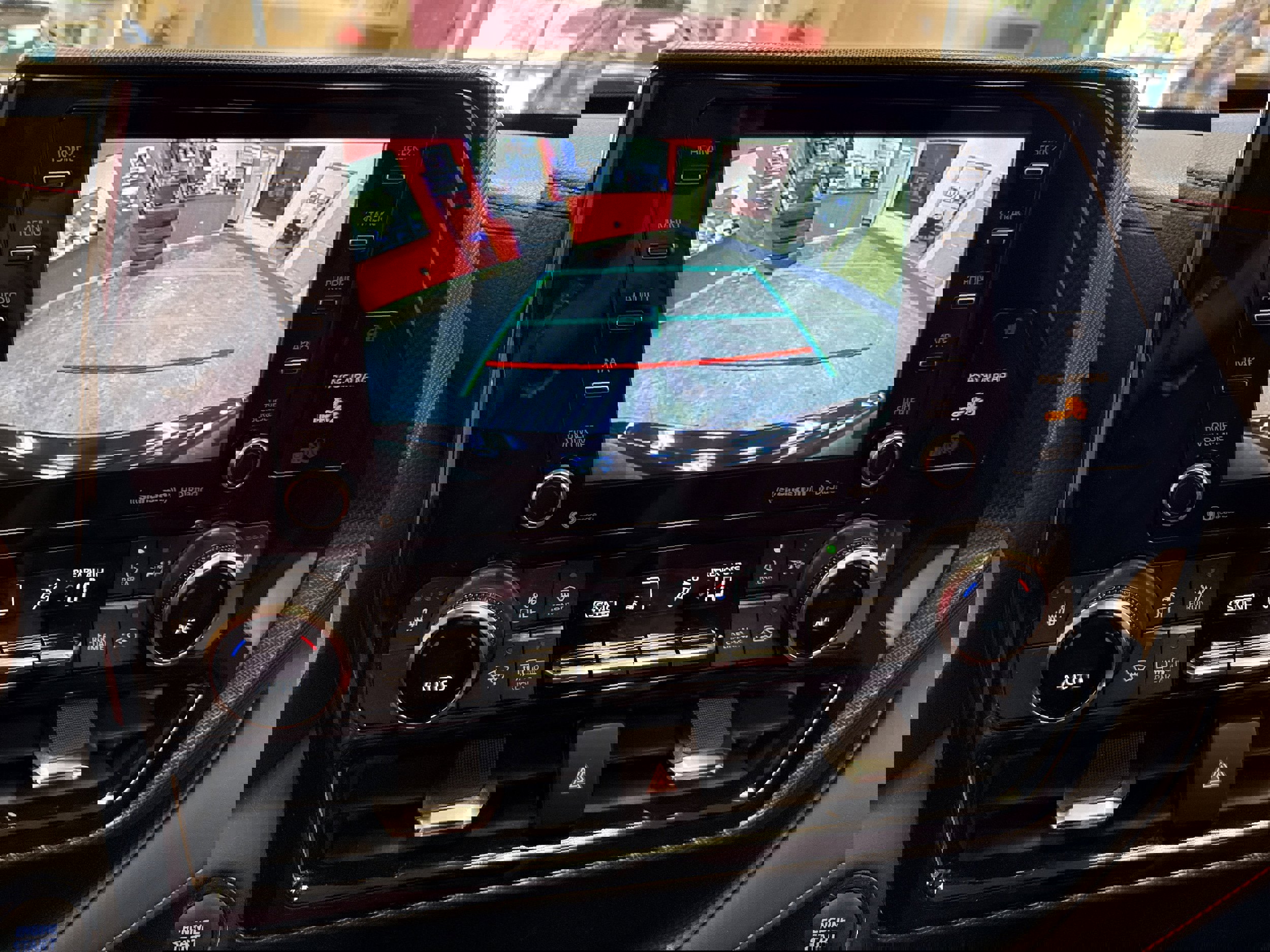 Used 2022 Toyota Highlander XSE image 41