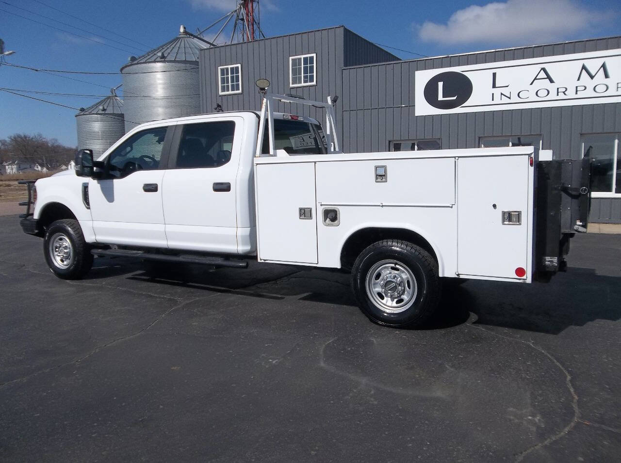Used 2018 Ford F350 XL image 8