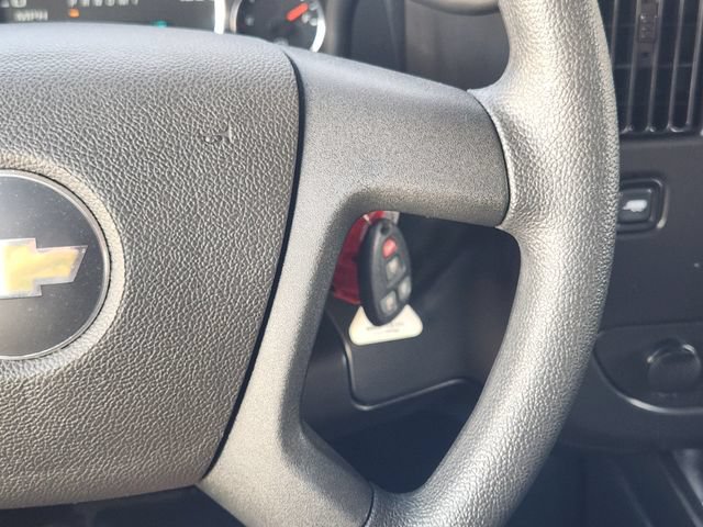 Used 2025 Chevrolet Express 3500 LS RWD image 32