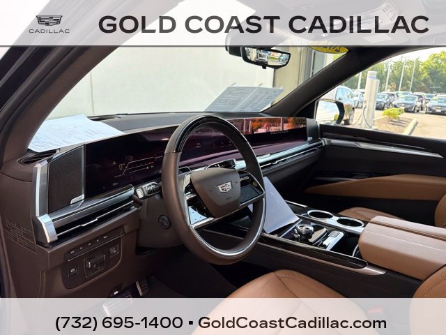Certified 2025 Cadillac Escalade Premium Luxury w/ LPO, Floor Liner Package AWD/4WD image 21