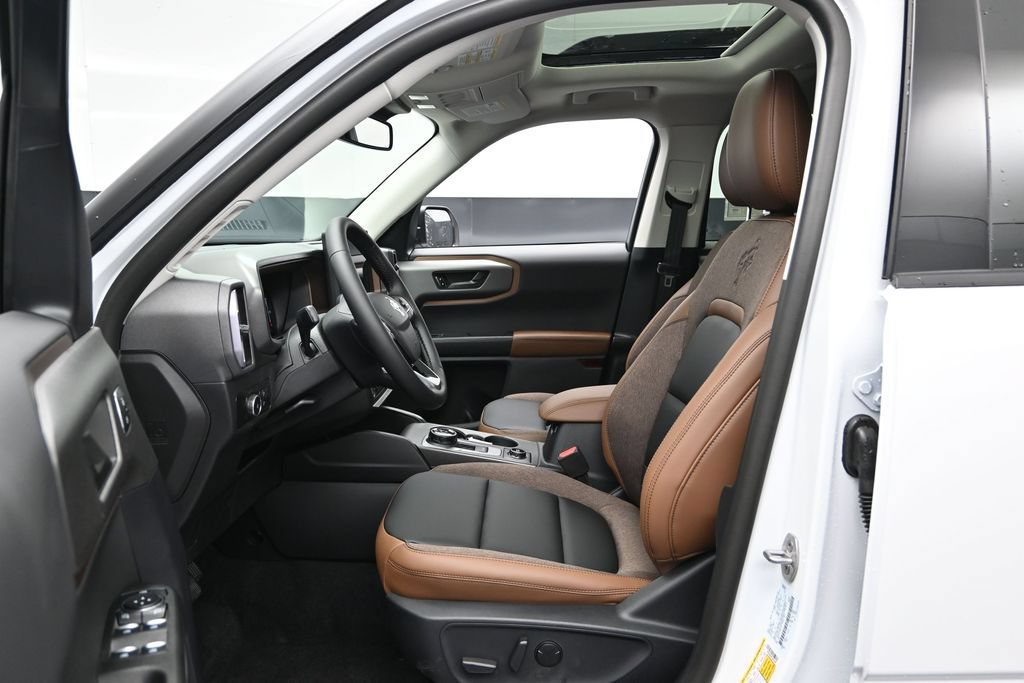 New 2026 Ford Bronco Sport Outer Banks w/ Outer Banks Tech Package+ AWD/4WD image 18