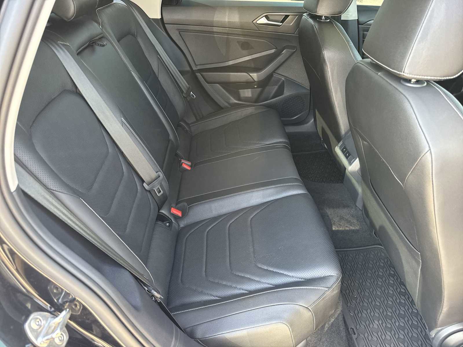 Used 2023 Volkswagen Jetta SEL image 20