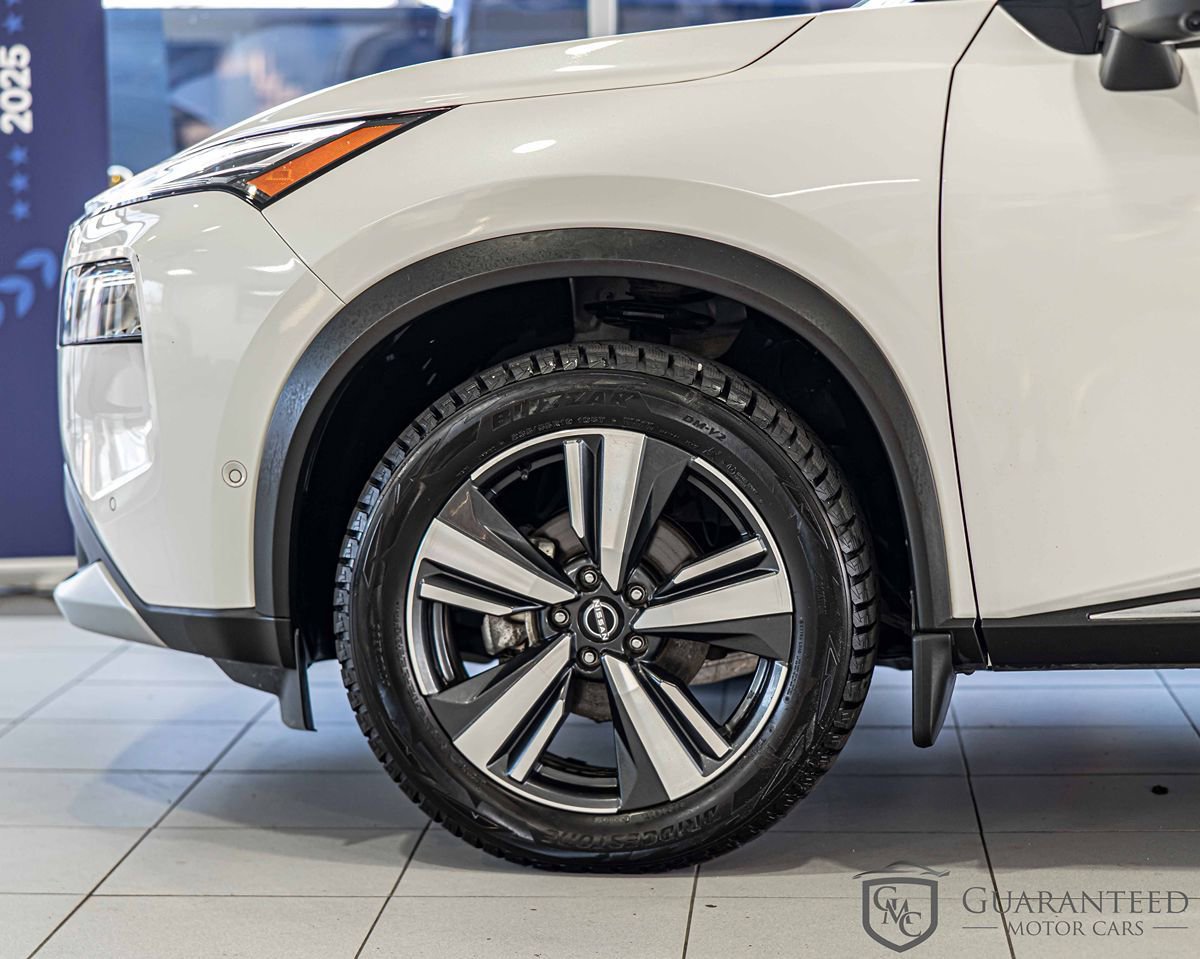 Used 2022 Nissan Rogue Platinum w/ Head-Up Display Package image 7