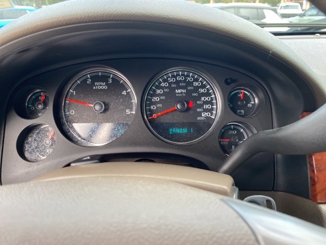 Used 2014 Chevrolet Silverado 2500 LTZ w/ LTZ Plus Package image 15