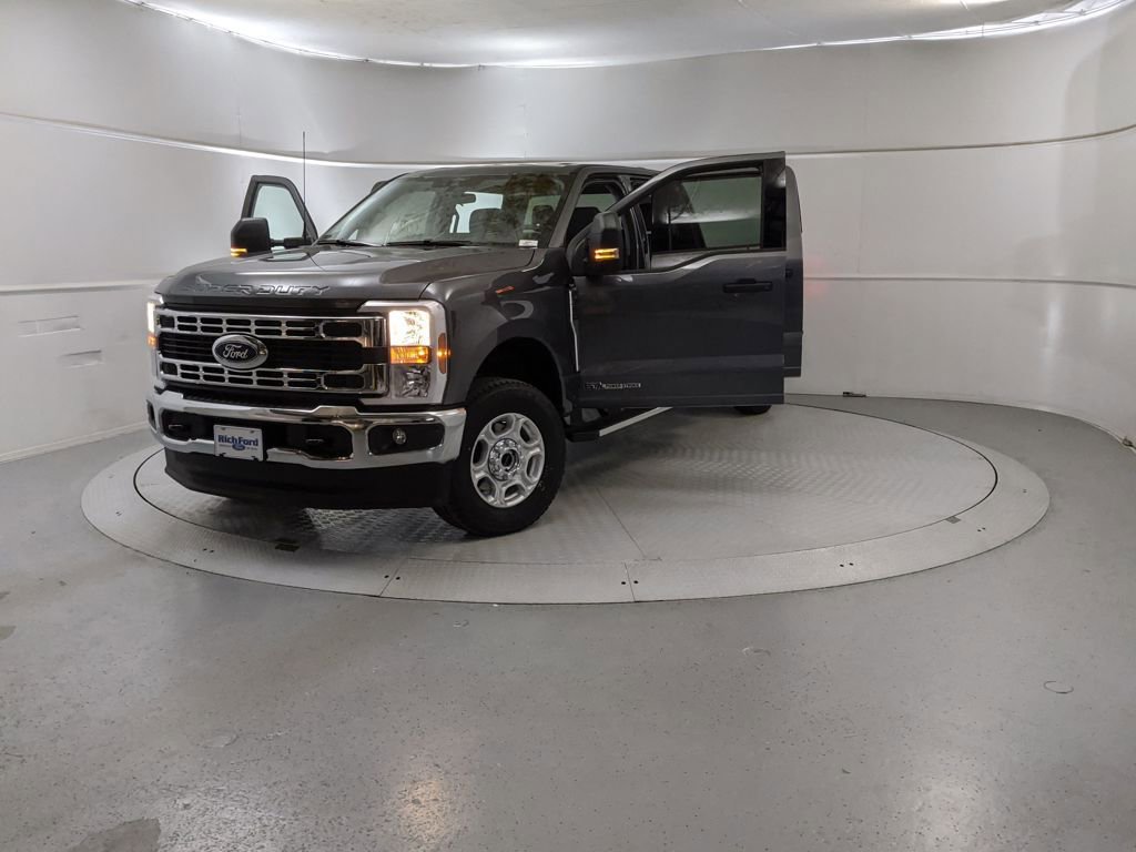 New 2026 Ford F350 XLT image 12