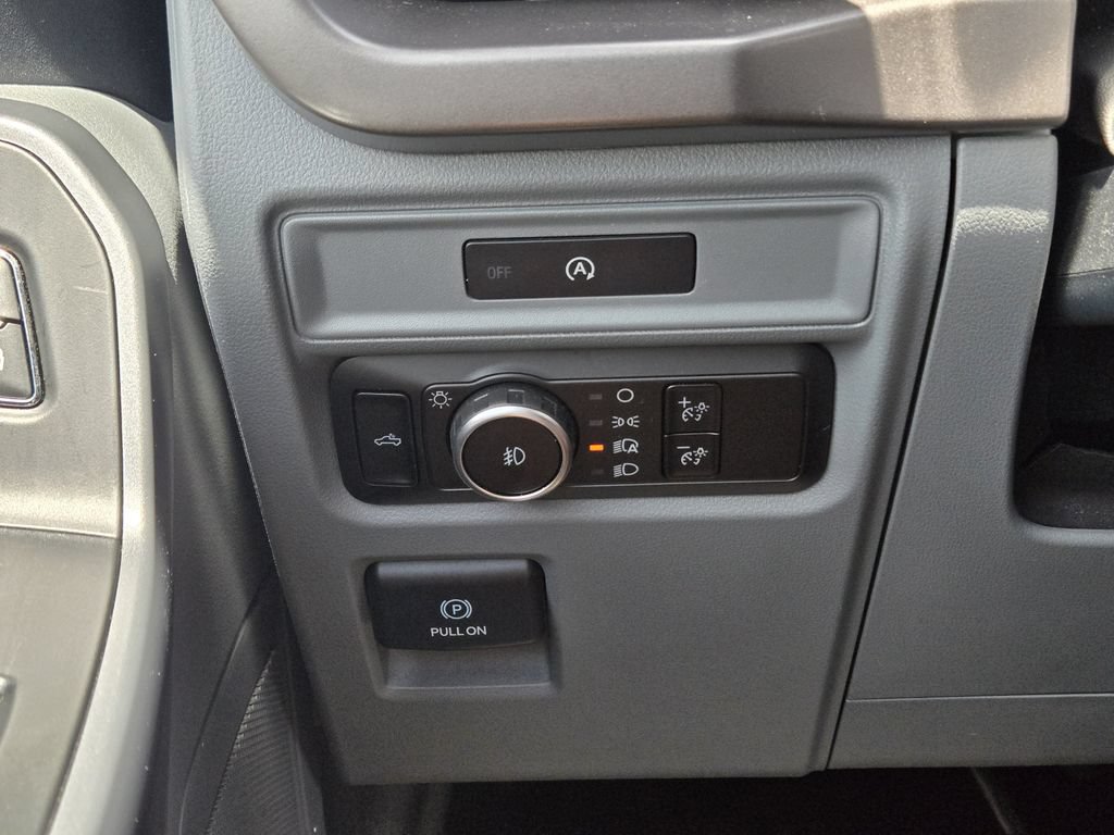 Used 2025 Ford F150 XLT w/ Equipment Group 301A Standard RWD image 27