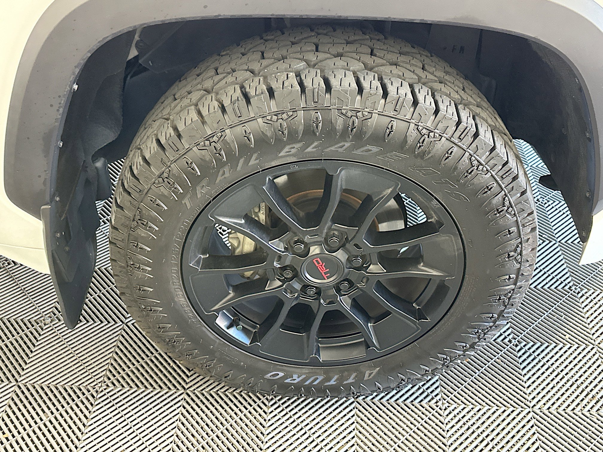 Used 2023 Toyota Tundra SR5 w/ SR5 Convenience Package image 11