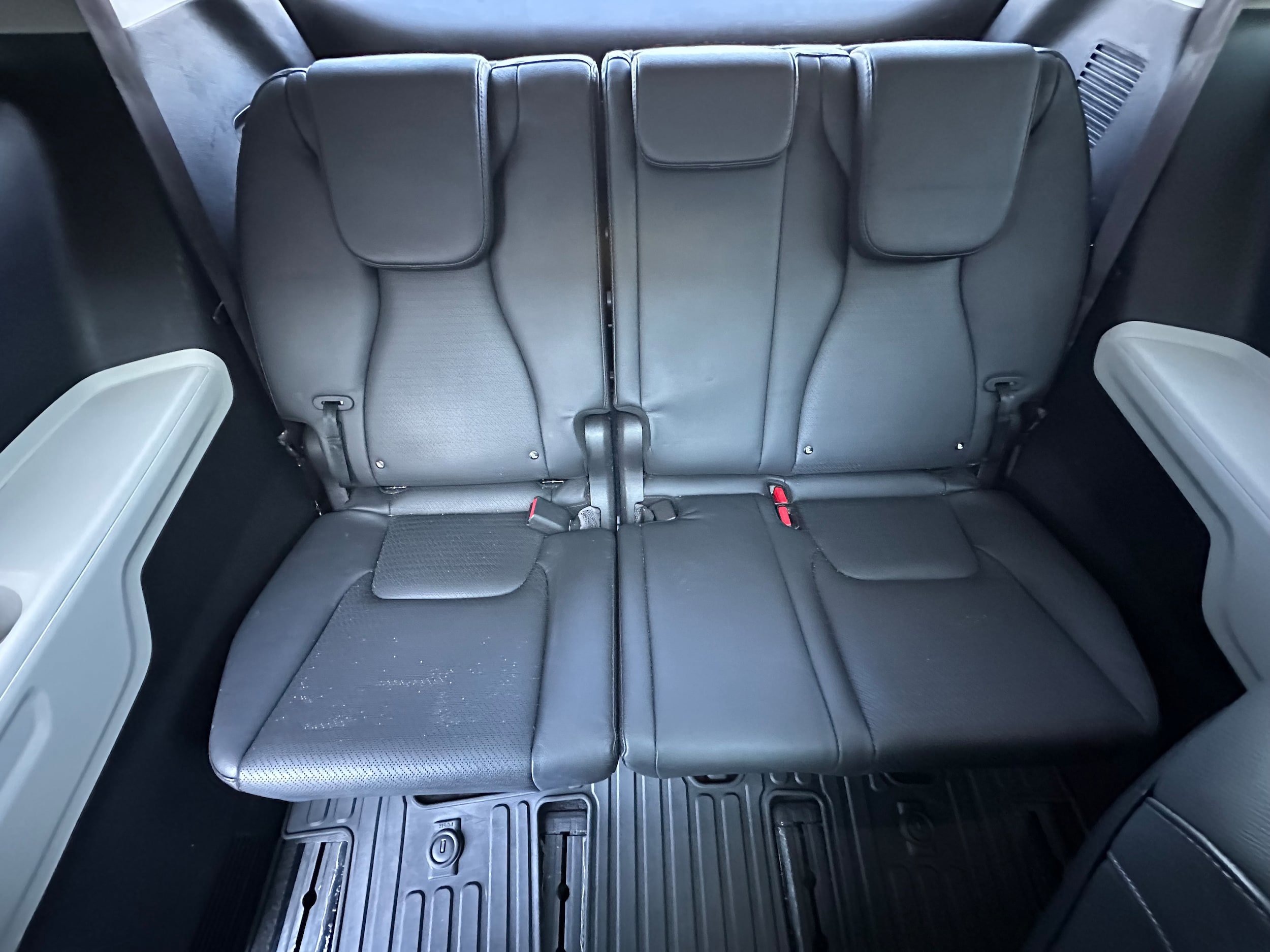 Used 2022 Kia Carnival SX Prestige FWD image 21