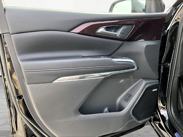 New 2027 Chevrolet Traverse RS AWD/4WD image 25