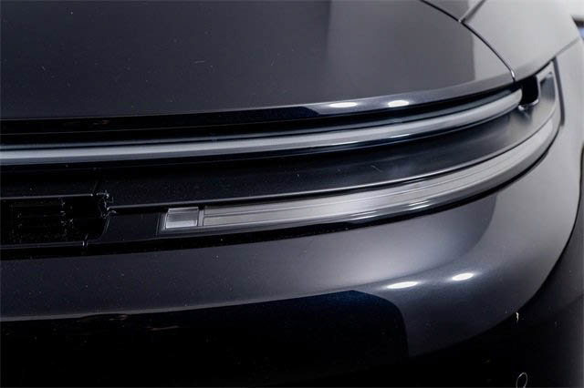 Used 2025 Porsche 911 Carrera 4 GTS image 34