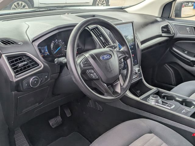 Used 2022 Ford Edge SE image 14