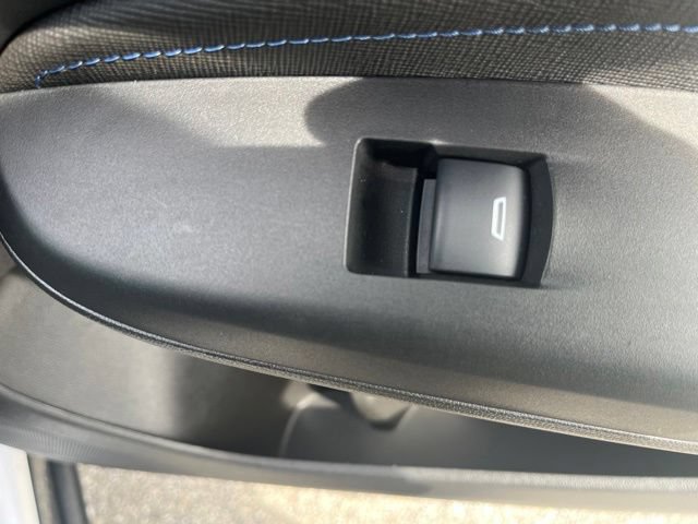 Used 2024 Buick Envista Sport Touring w/ Convenience I Package FWD image 41