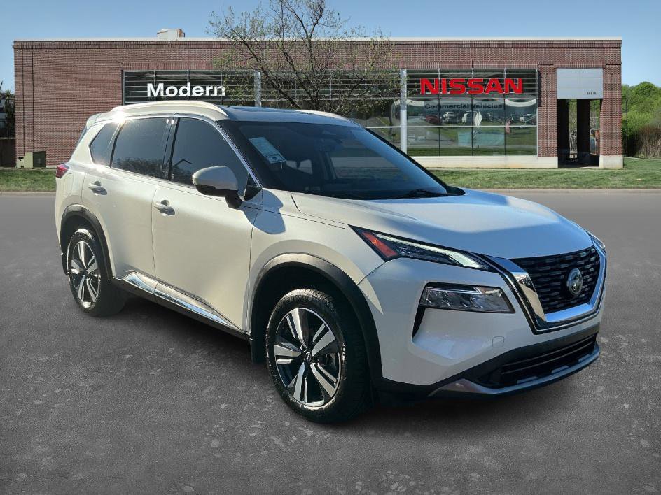 Used 2023 Nissan Rogue SL image 5