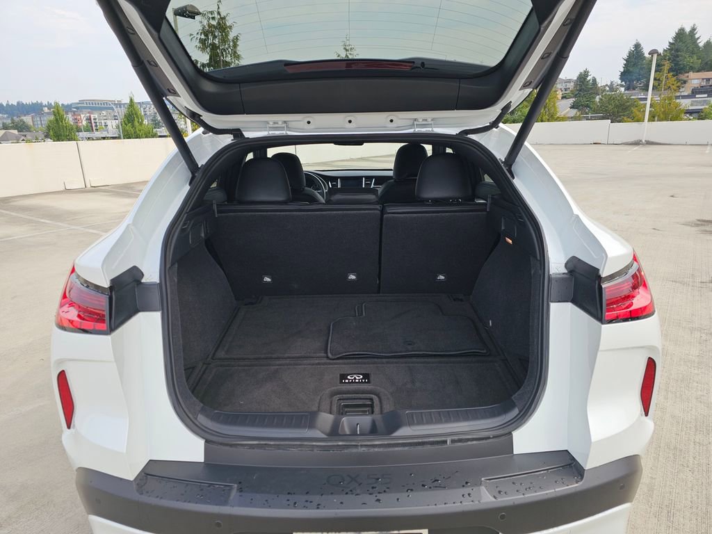 Certified 2025 INFINITI QX55 Luxe w/ Cargo Package image 18