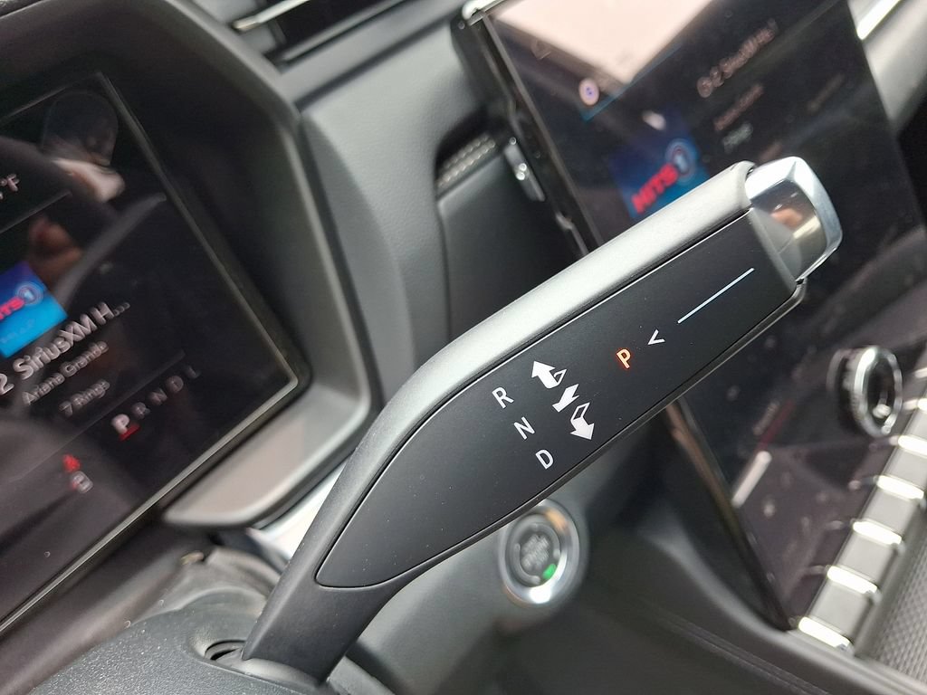 New 2027 GMC Terrain Elevation w/ Elevation Premium Package FWD image 10
