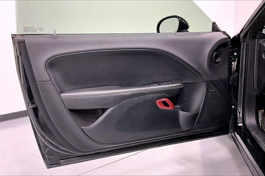 Used 2016 Dodge Challenger SRT Hellcat image 20