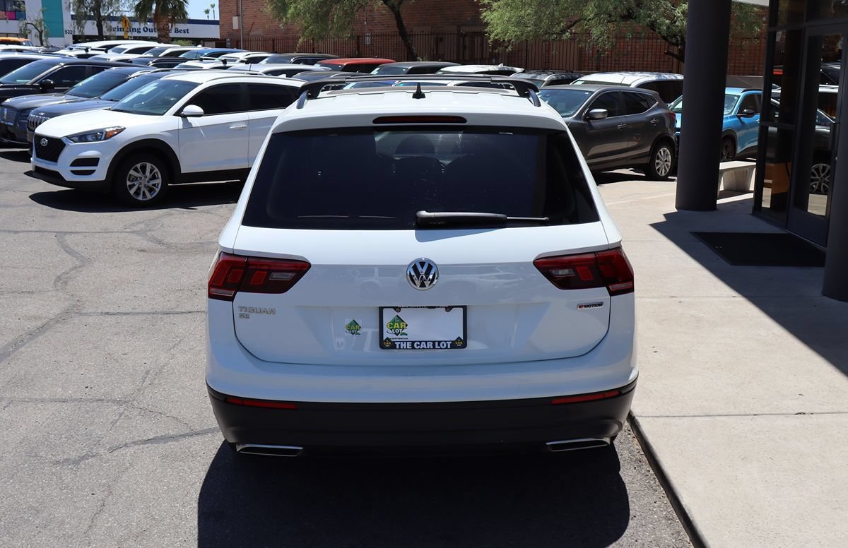 Used 2019 Volkswagen Tiguan SE w/ Panoramic Sunroof Package AWD/4WD image 10